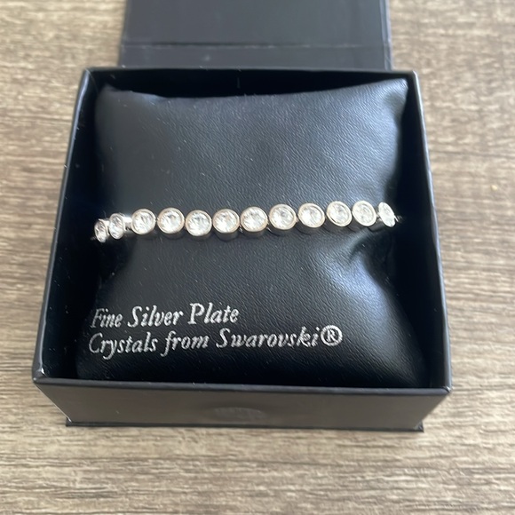 Swarovski Crystal Bracelet - Picture 2 of 3